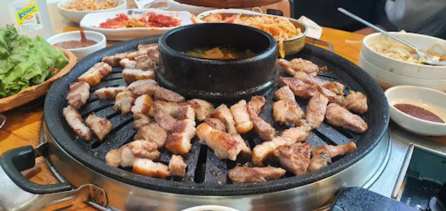 엉터리생고기수원성대역점