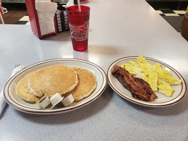 Isaly's Cafe & Catering