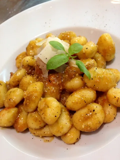 Zia Concetta Corniche - Restaurant trattoria & épicerie à Marseille