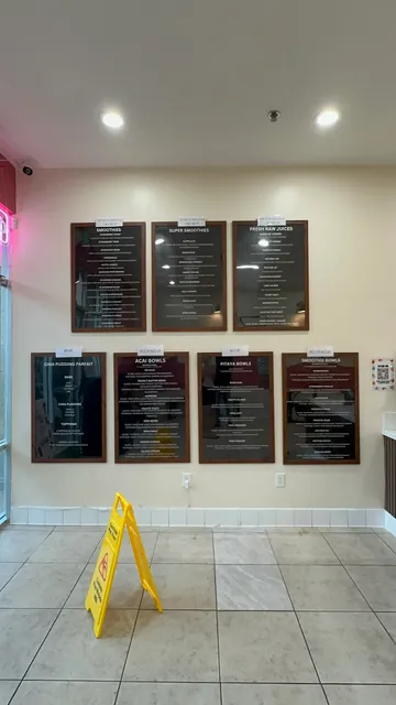 Simply blended juice bar