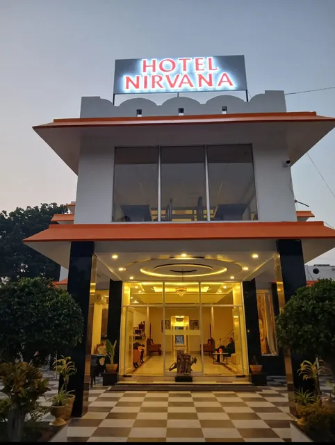 Hotel Nirvana