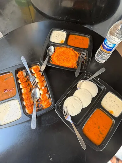 Naadbramha Idli Mundhwa