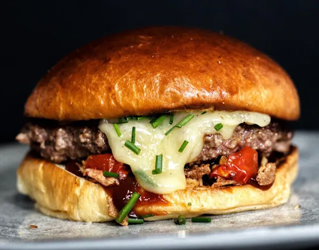 BEN'K - SMASHBURGER FOOD TRUCK