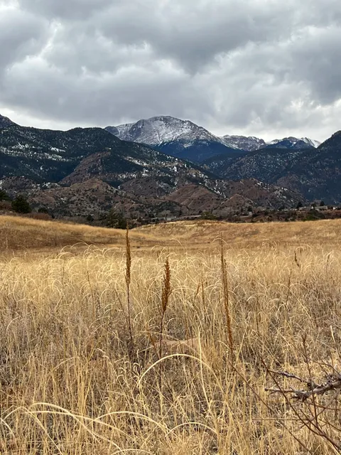 Parking for Red Rock Canyon Loop