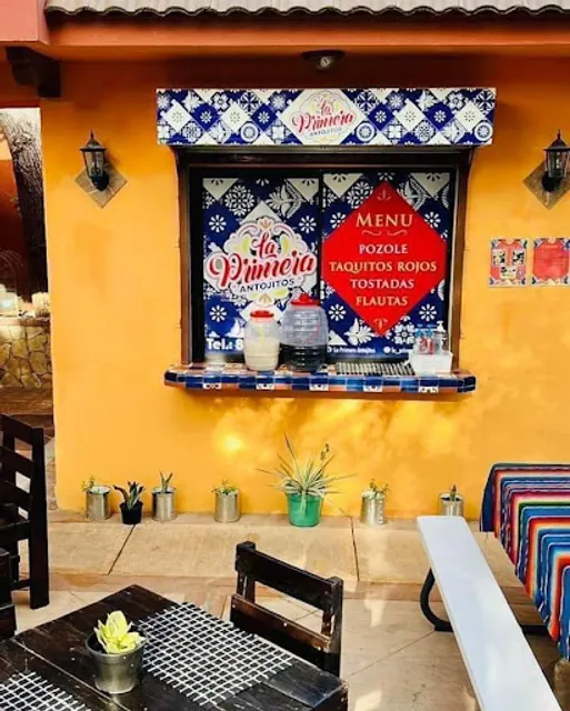 La Primera Antojitos