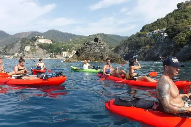 Carnassa Cinque Terre Kayak Tour