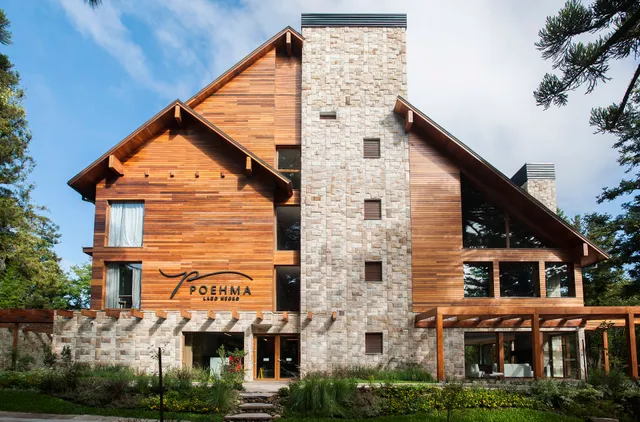 Hotel Poehma Lago Negro