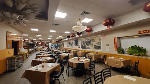 Happy Days Chinese Seafood Restaurant