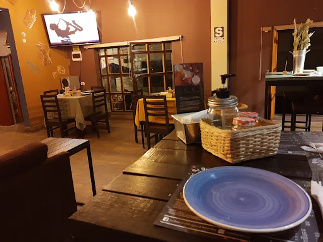 La Quesería - Charcutería