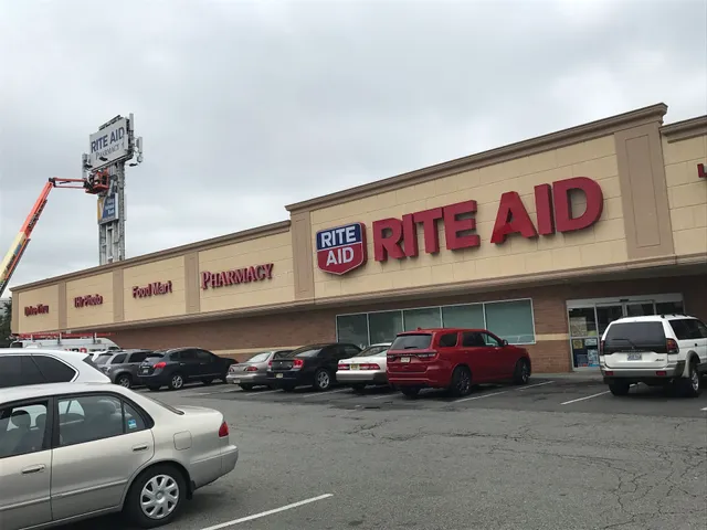 Chamberlain Shopping Center