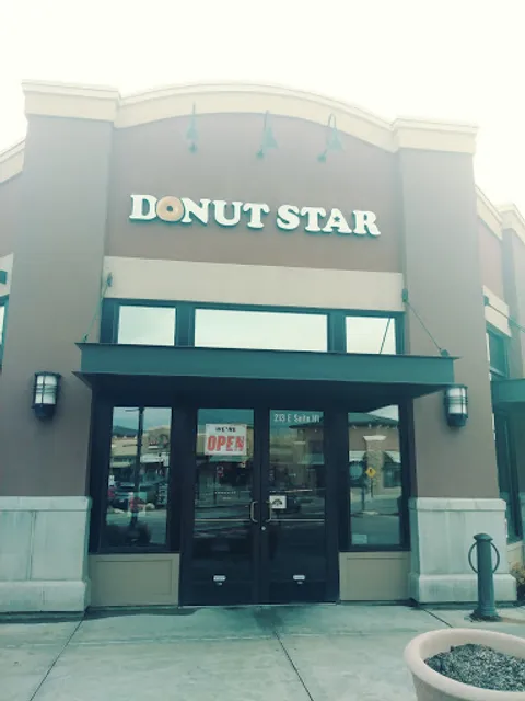 Donut Star Cafe