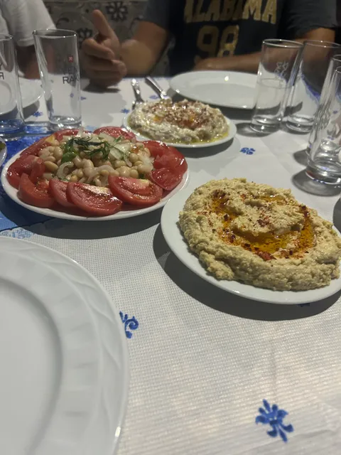 Nehir Restaurant