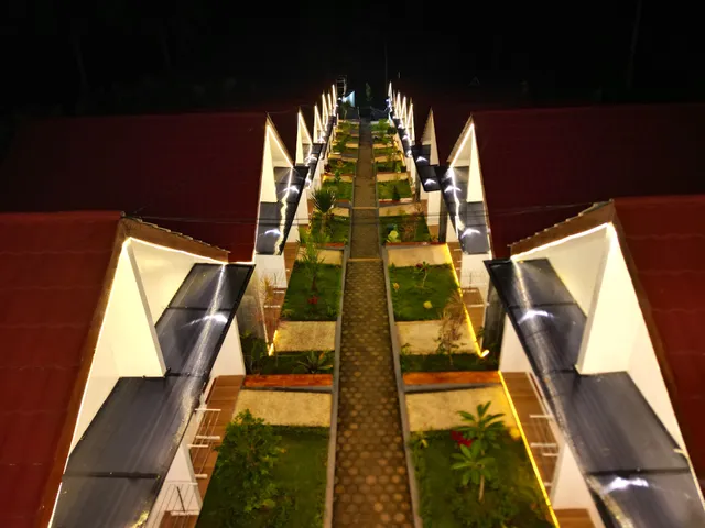 Cottage and Resto Sambas 2