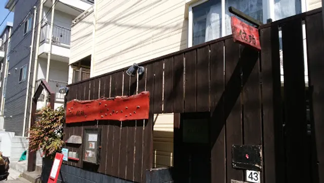 ギャラリー茶房 佗助