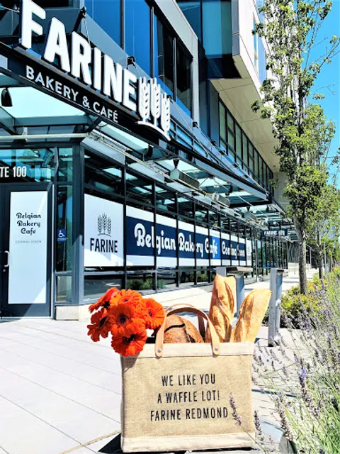Farine Bakery & Café
