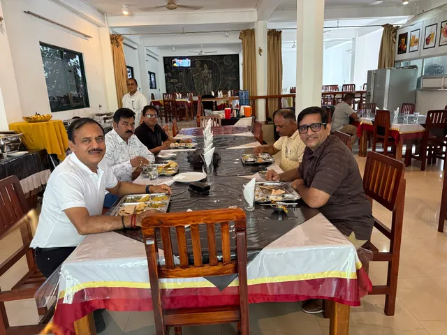 Hotel Sadeepa Indian Restaurant