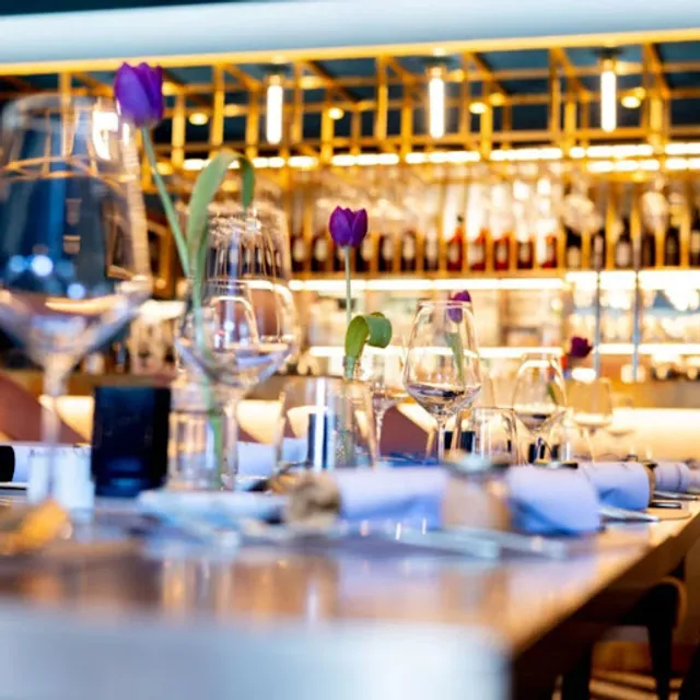 YAZZOON oriental brunch | restaurant | dining bar