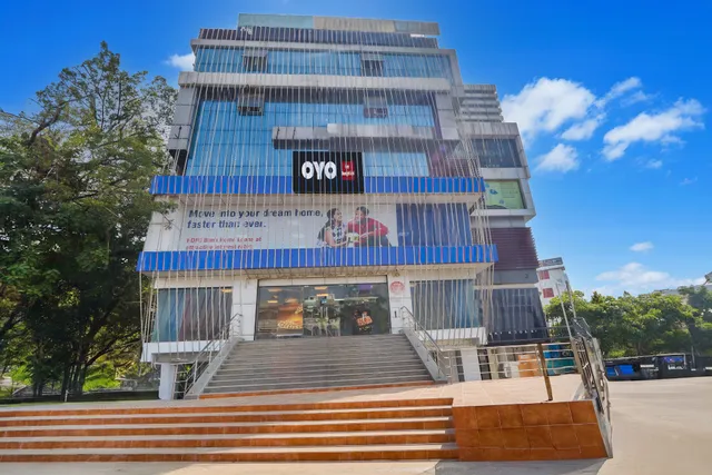 OYO Flagship Hotel Moon Light