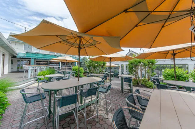 Union League Whitebrier