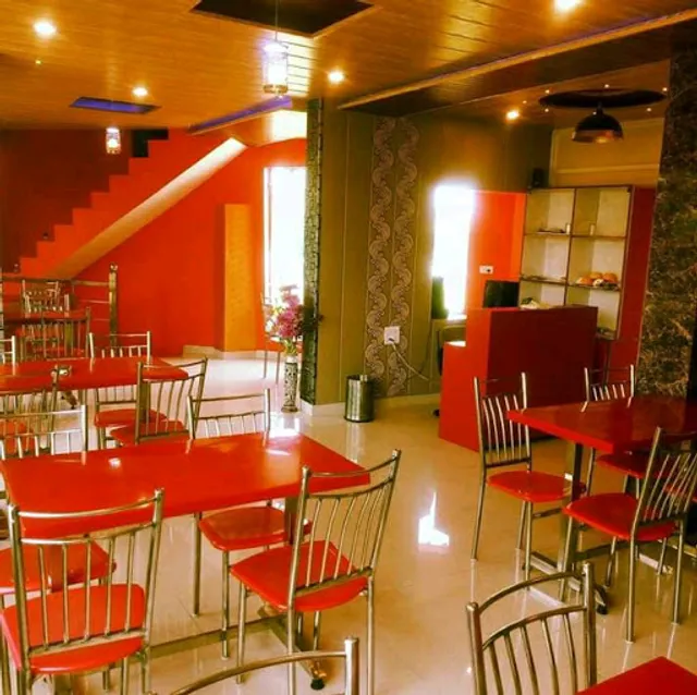 Punu's Food Point & Catering