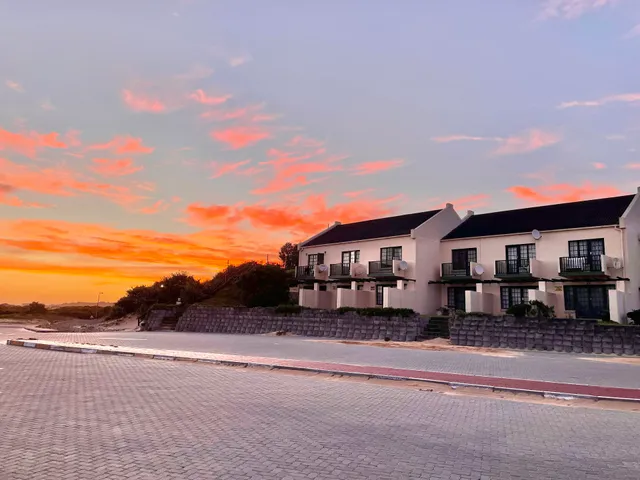 Settler Sands, 8 Ocean View