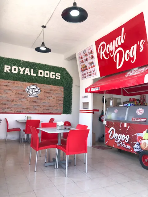 Royal Dogs Sta Teresa