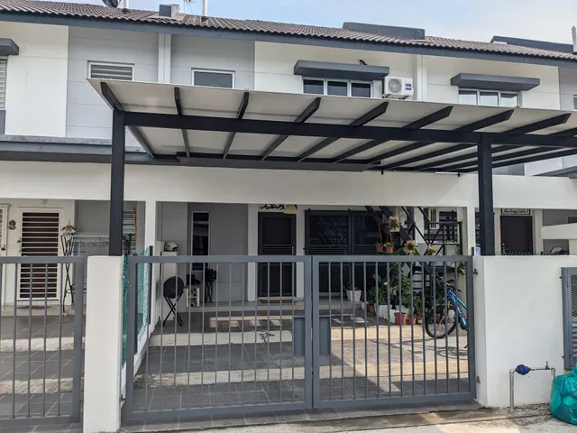 Halaman Homestay, Bandar Mahkota Banting