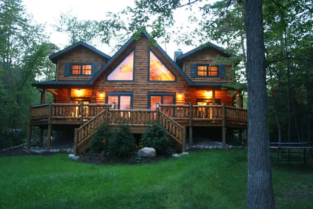 Lok N Logs Log Homes