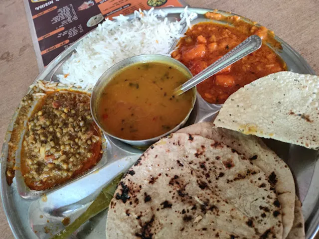 Jalaram Paratha House