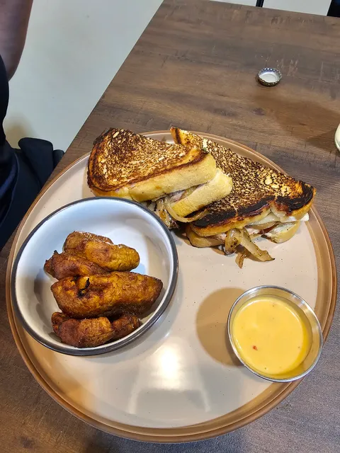 Island Vybz RastaRant