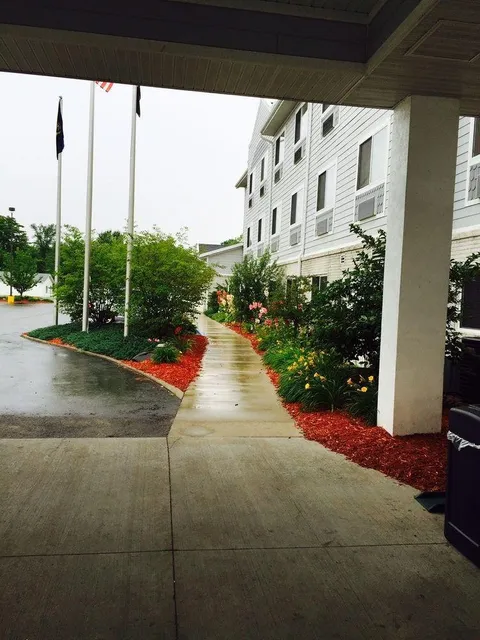 Lakeside Resort & Conference Center