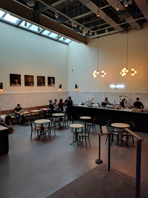 Cafe Pearl at RISD Museum