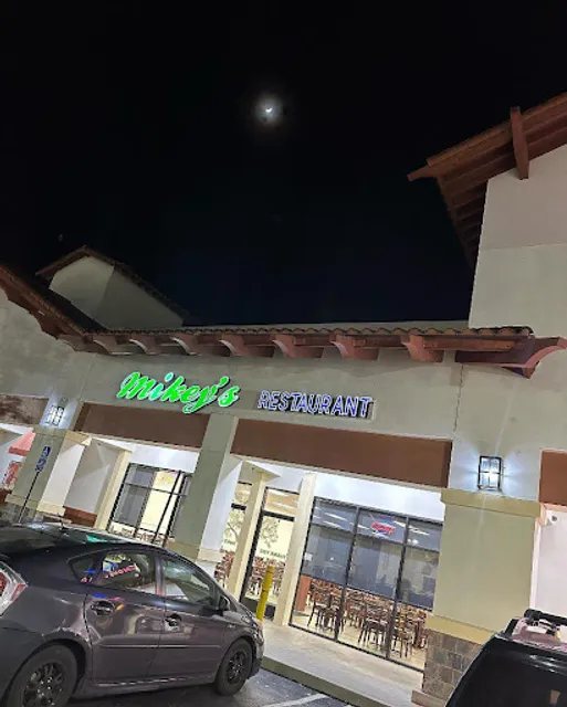 Mikey's Restaurant