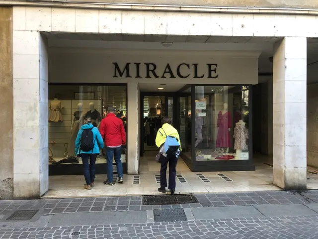 Miracle Corso Magenta