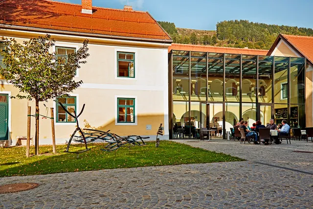 Wesenufer – Hotel & Seminarkultur an der Donau