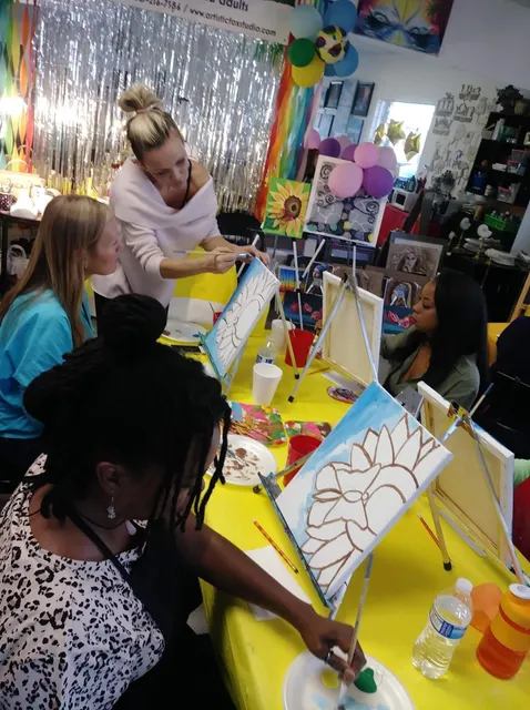 ARTistic Fox Art & Design Academy