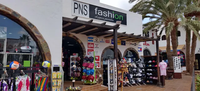 PNS Fashion - Shoppers Paradise