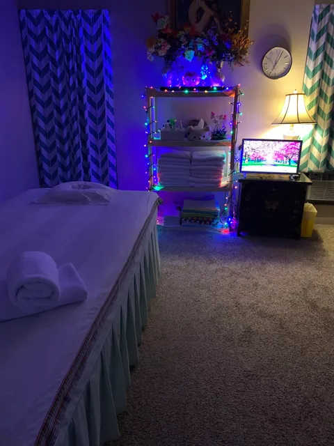 2005 and Beyond Massage Sauna