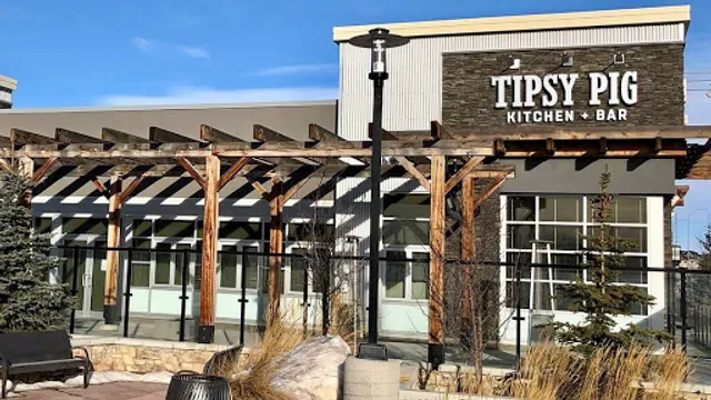 Tipsy Pig Kitchen + Bar