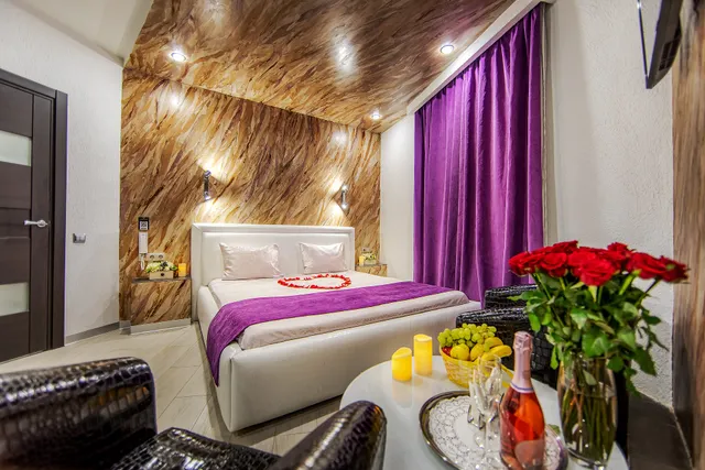 Aleks Otel' Prospekt Veteranov