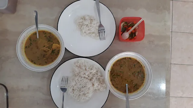 Empal Gentong Mang Darma Khas Cirebon