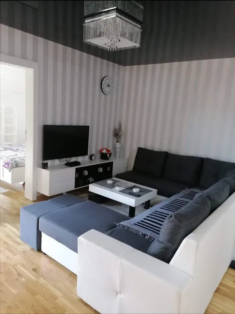 Apartmani Nenadovic Stan na Dan Obrenovac
