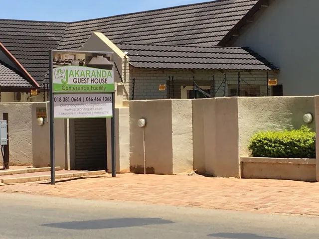 Jakaranda Guesthouse