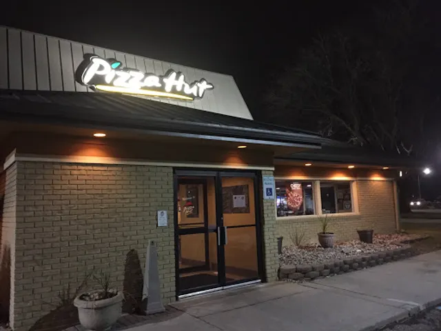 Pizza Hut
