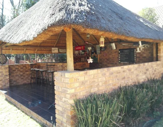 Linga Longa Guest House