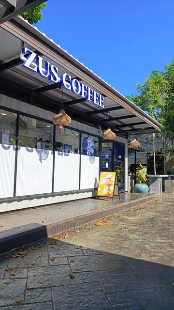 ZUS Coffee - Universiti Sains Malaysia (Cabin In The Woods)