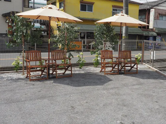 ドッグラン&カフェ maron&hanny