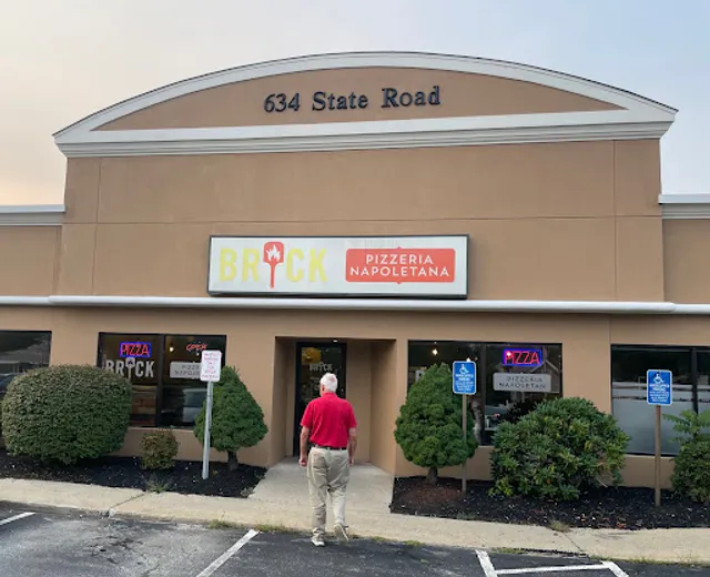 Brick Pizzeria Napoletana