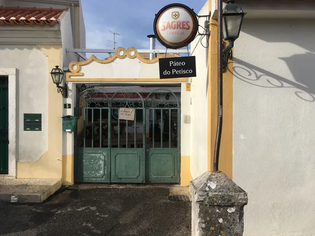 Páteo do Petisco Torre