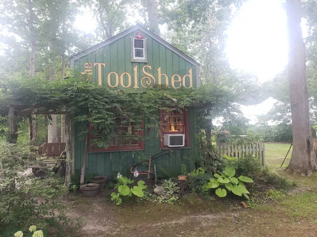 Peconic River Herb Farm